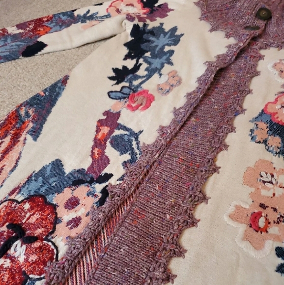 Anthropologie Foret Bird Cardigan Sleeping on Snow medium - Picture 5 of 10